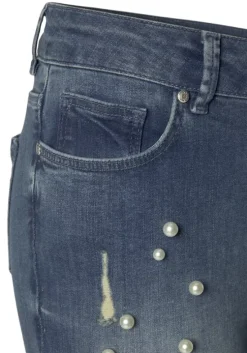 Destroyed-Jeans