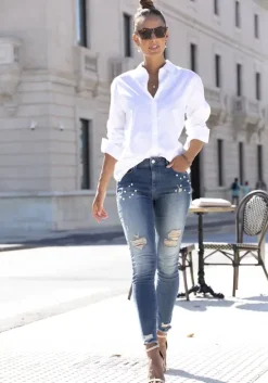 Destroyed-Jeans