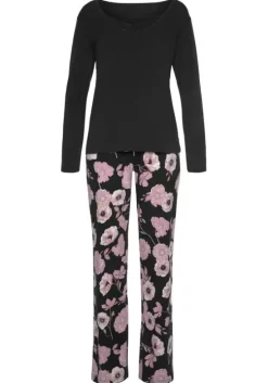 Pyjama