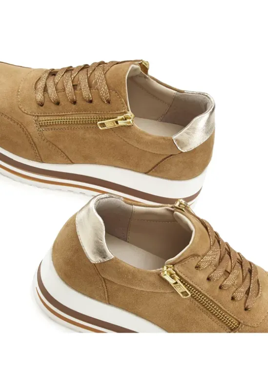 Sneaker