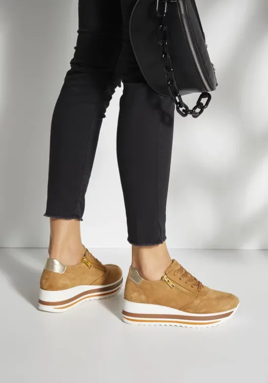 Sneaker