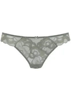 String"Mably"