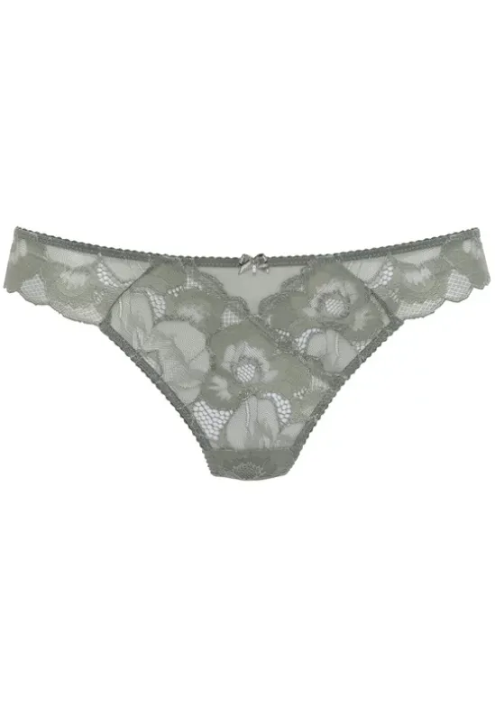 String"Mably"