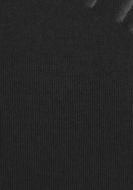 Sweatshirt"Mit Logostickerei"