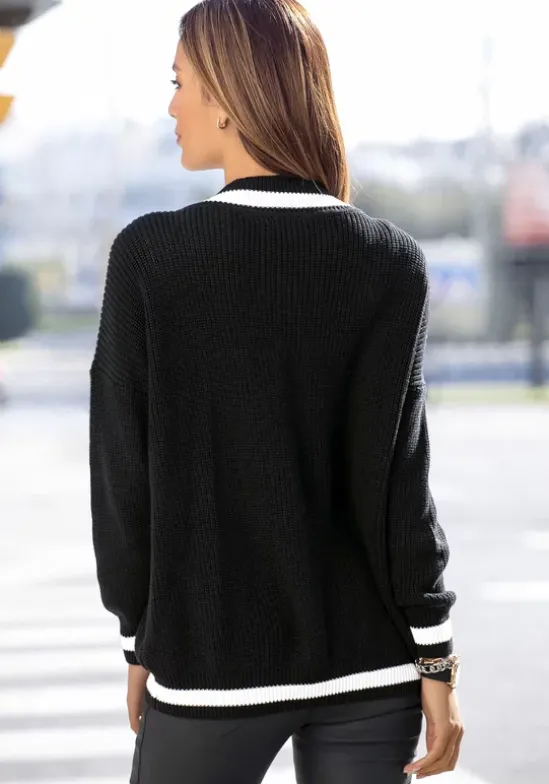 V-Ausschnitt-Pullover